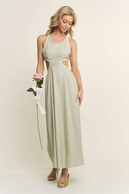 CONTRAST THREAD CUT OUT DETAIL MAXI DRESS