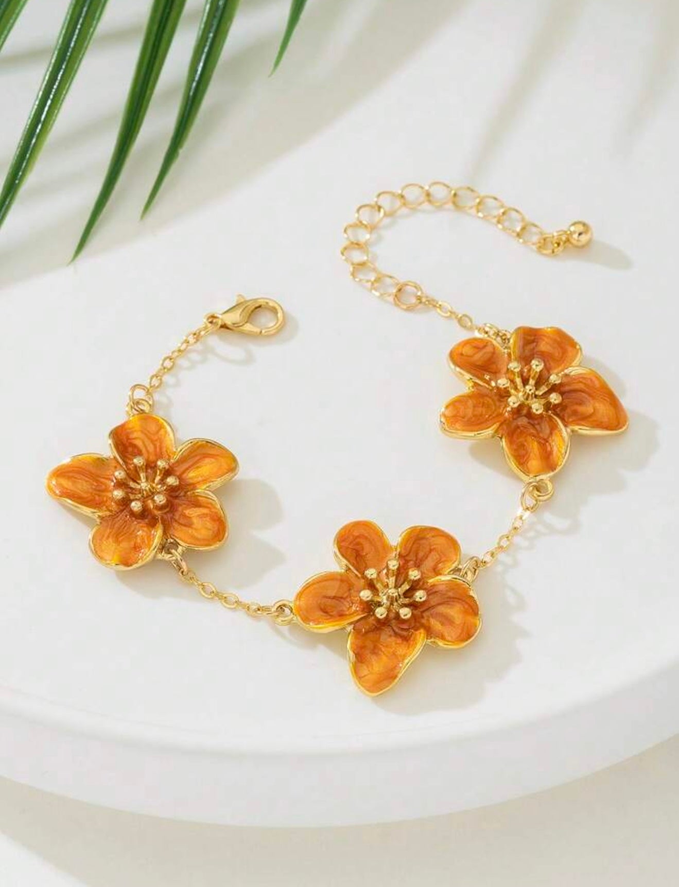 DRIP OIL FLORAL DESIGN BRACELET & EARRING SET