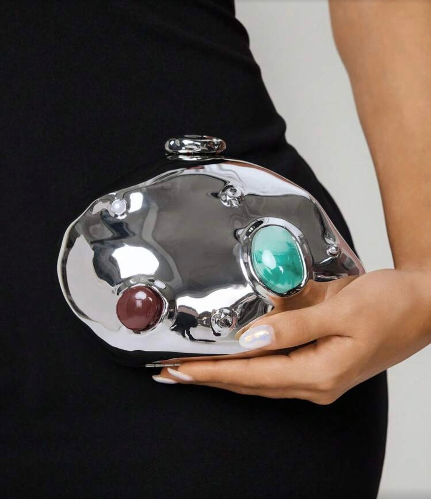LUXURY HARD SHELL BOX SHAPED EVENING CLUTCH