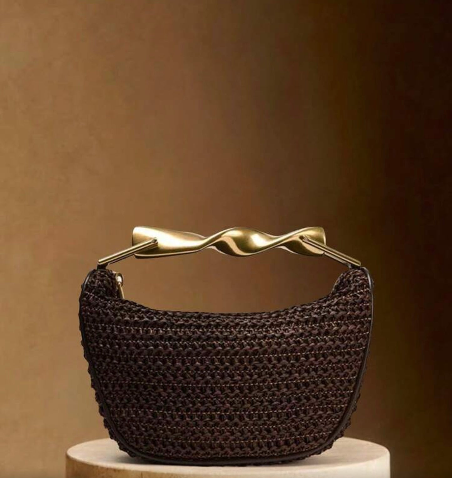 WOVEN METALLIC CUMMER CLUTCH BAG
