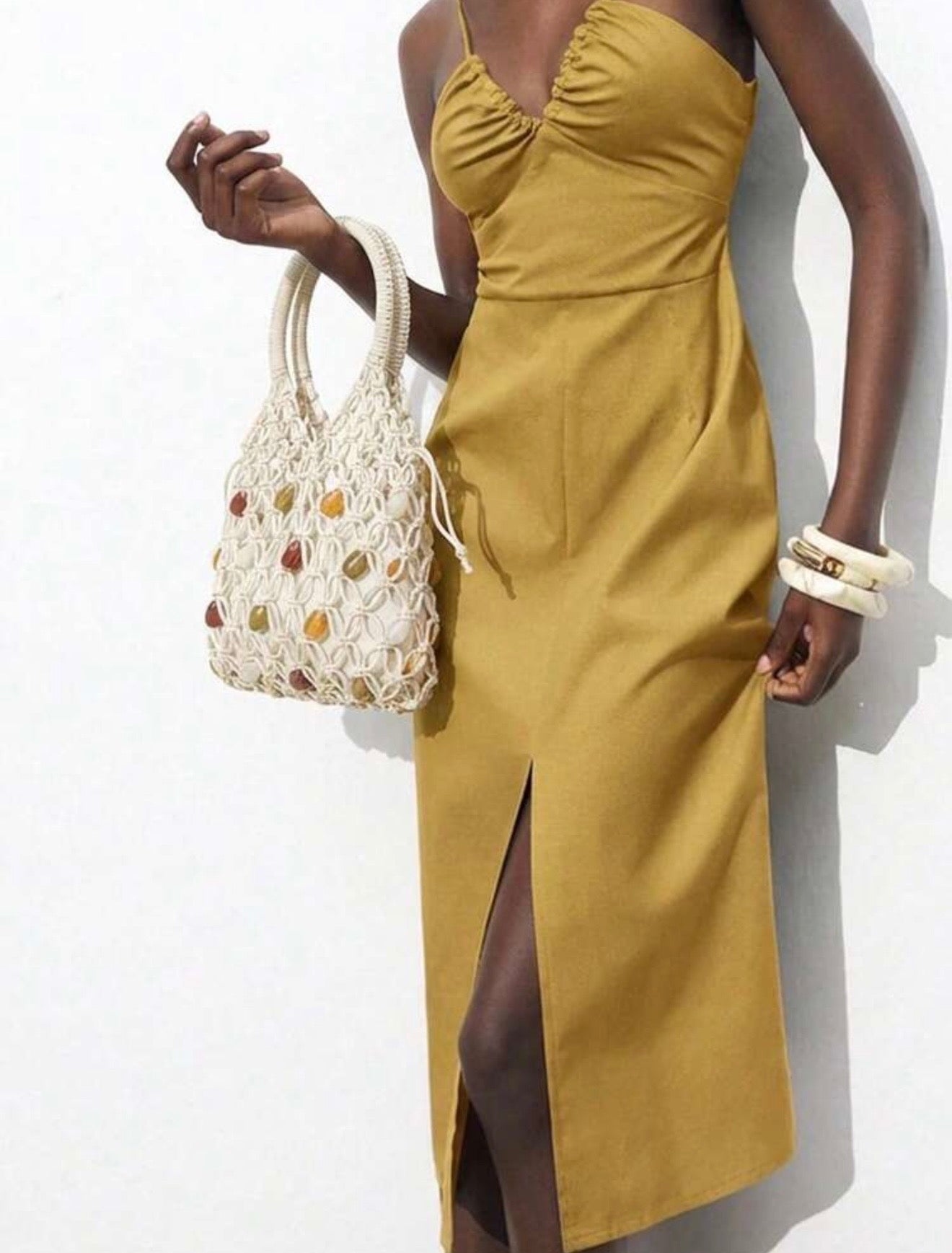 TOP HAND WOOVEN BEACH HANDBAG WITH COLORFUL BEADS