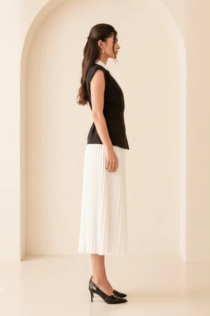 MIDI PLEATED DRESS WITH WAIST BELT