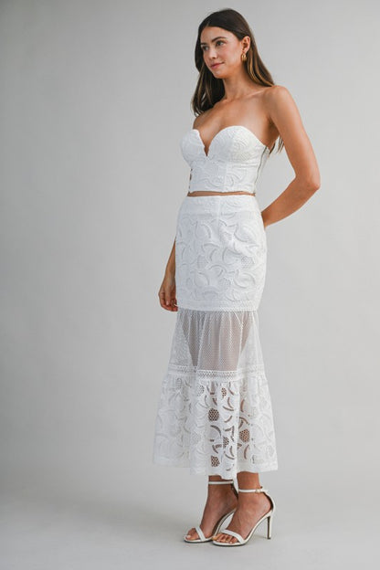 EMBROIDERED LACE TUBE TOP AND MERMAID SKIRT SE