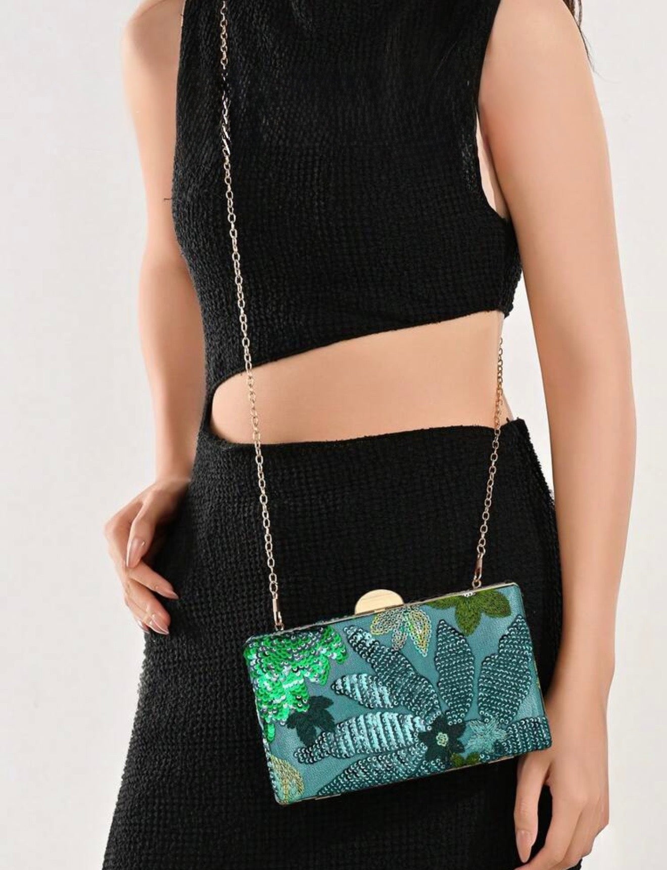 SEQUIN EMBROIDERED FLORAL CLUTCH BAG