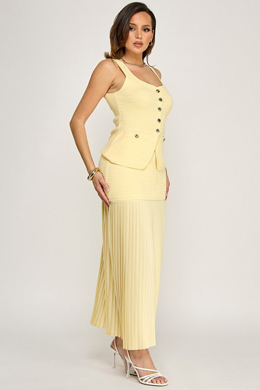 SWEATER VEST AND CONTRAST PLEATED SKIRT SET