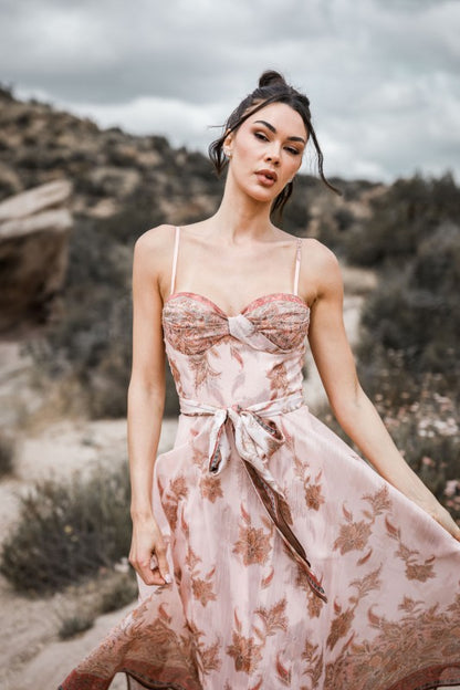 SWEETHEART NECK SPAGHETTI STRAP PRINTED MIDI DRESS