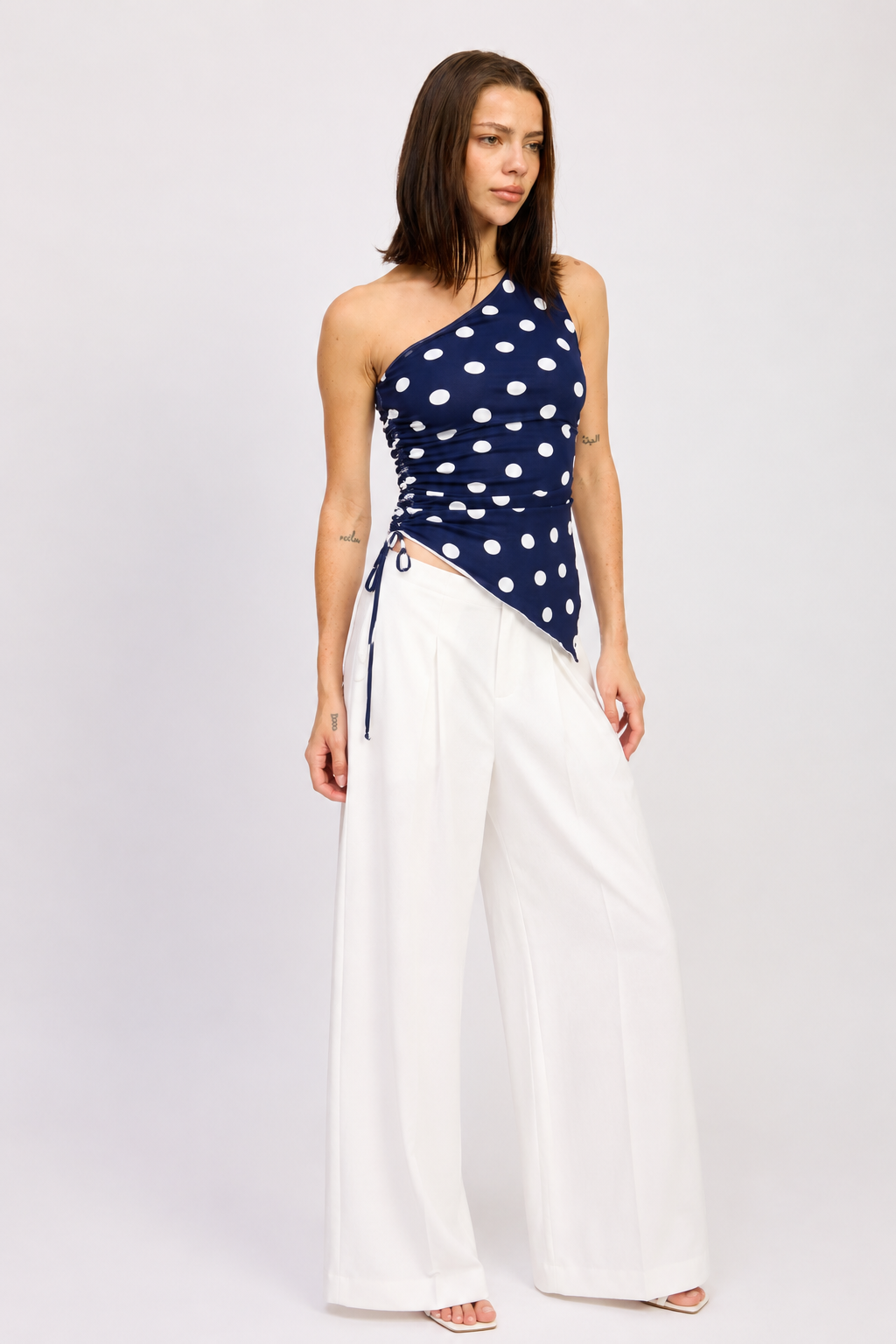 POLKA DOT ONE SHOULDER SIDE RUCHED TOP