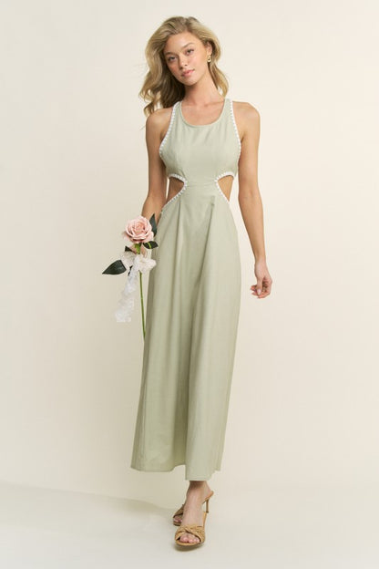 CONTRAST THREAD CUT OUT DETAIL MAXI DRESS