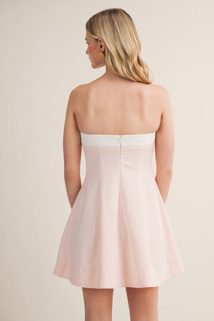 CONTRAST NECKBAND FIT&FLARE MINI DRESS
