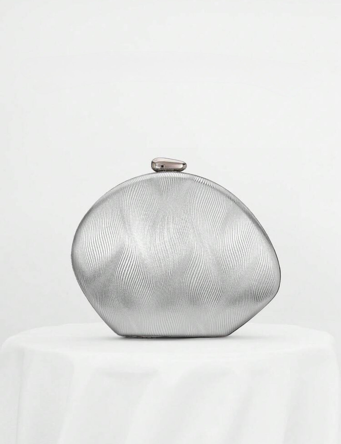RIPPLE DESING BOX SHAPED EVENING CLUTCH BAG