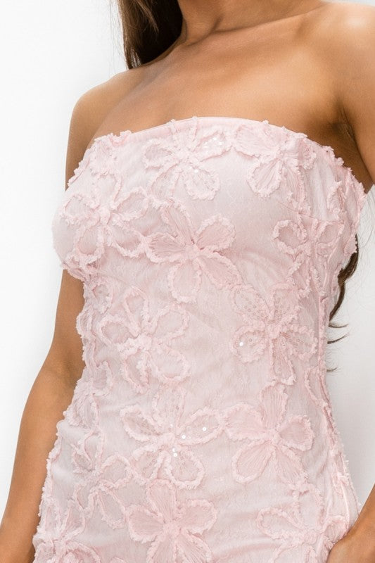 3D FLORAL LACE TUBE MESH DROPPED MAXI DRESS