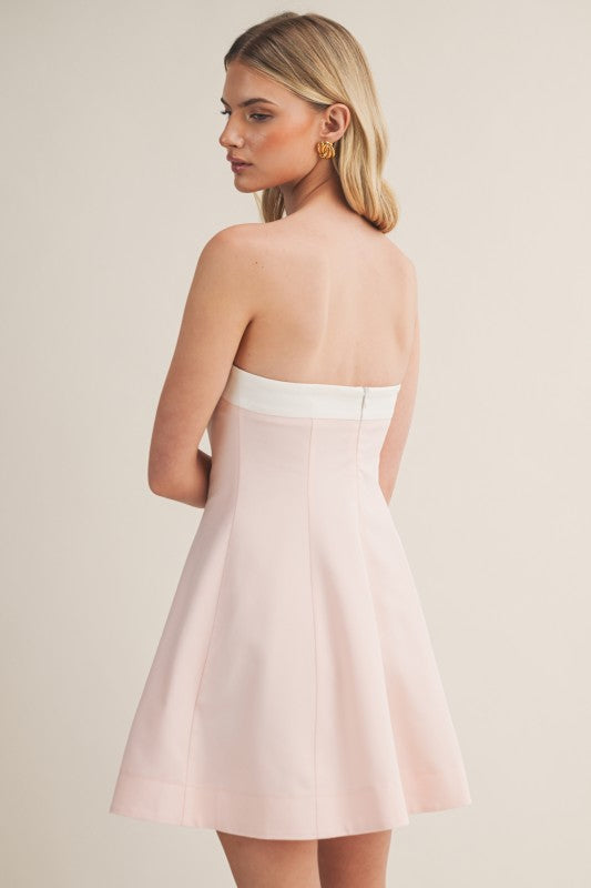 CONTRAST NECKBAND FIT&FLARE MINI DRESS