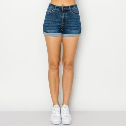 BASIC SHORTS WITH ROLLED CUFF