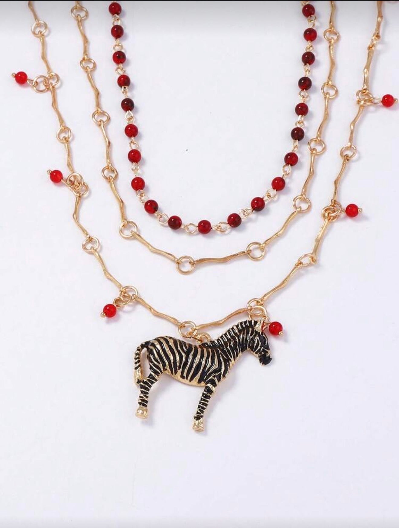 MULTI LAYER BEADED CHAIN NECKLACE WITH PENDANT