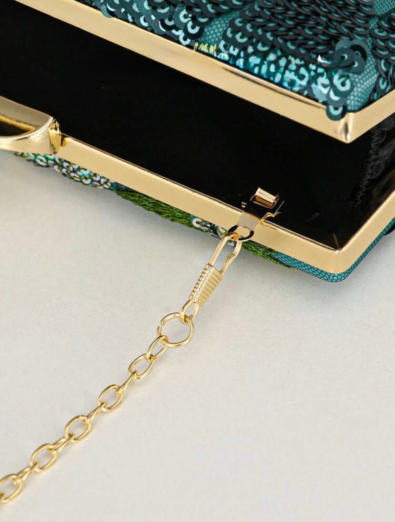 SEQUIN EMBROIDERED FLORAL CLUTCH BAG