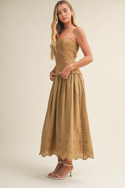 STRAPLESS EYELET SCALLOP HEM TWOFER MIDI DRESS