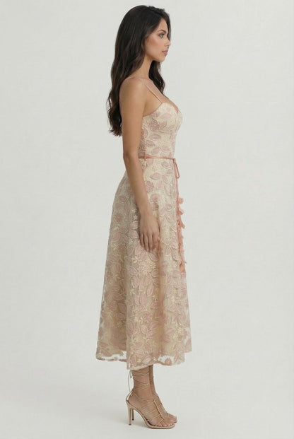 FLORAL EMBROIDERED MIDI DRESS