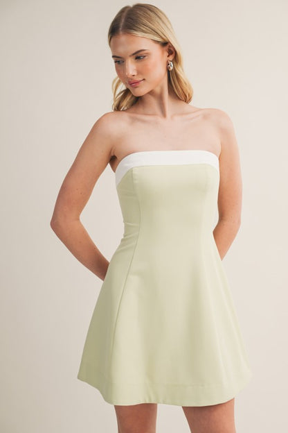 CONTRAST NECKBAND FIT&FLARE MINI DRESS