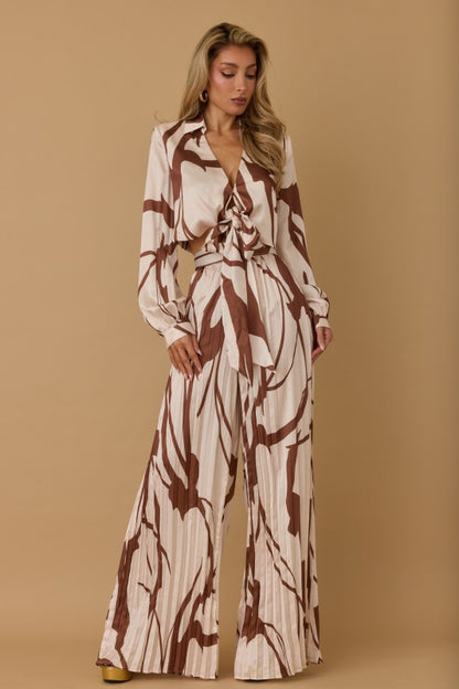 PLEATED PRINTED LONG SLEEVES TOP PANTS SET