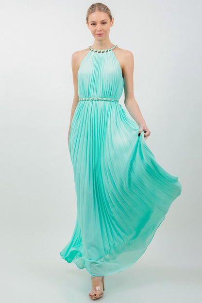 SOLID SLEEVELESS CHAIN HALTER NECK W CHAIN BELT PLEATED MAXI DRESS