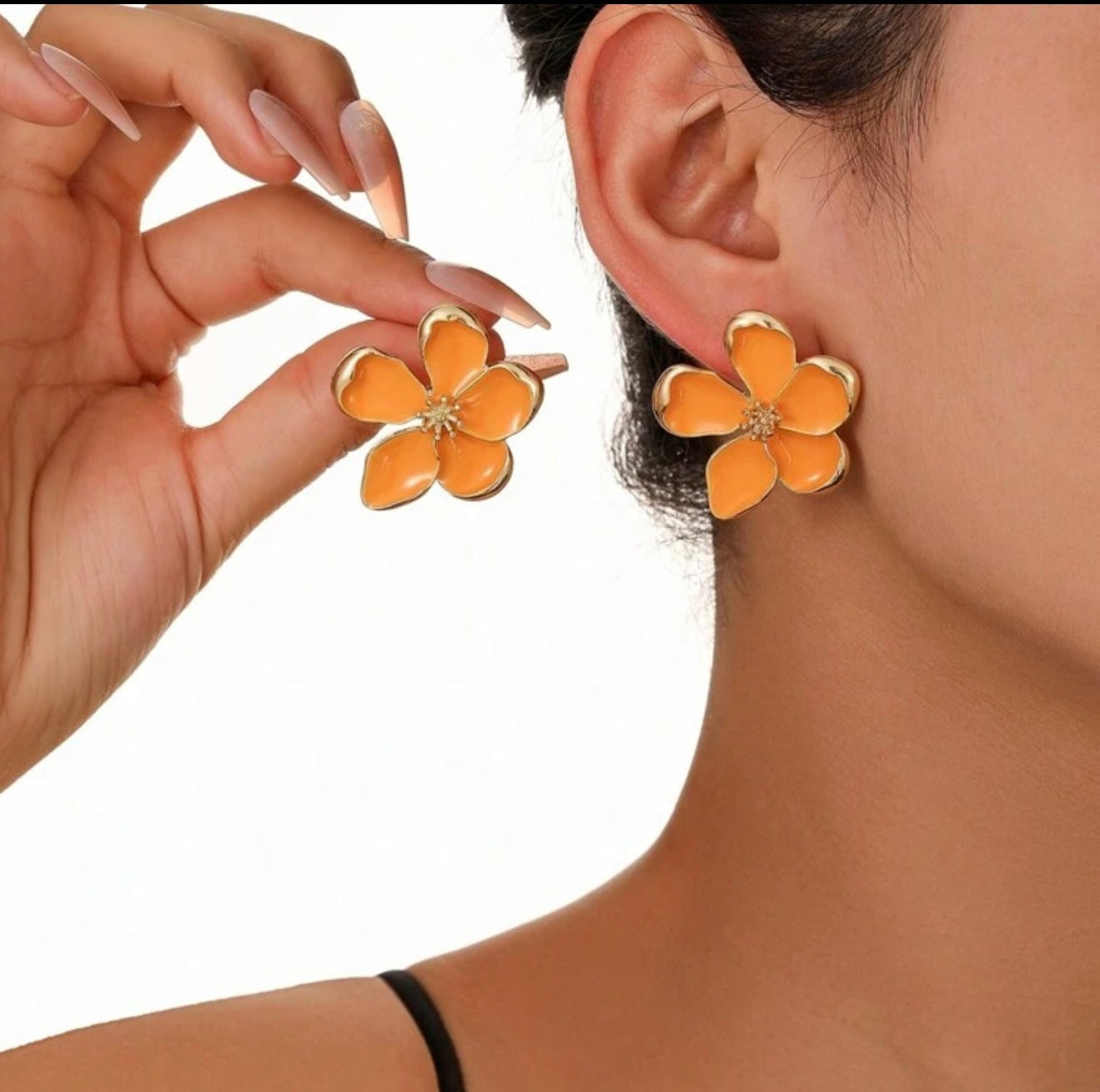 DRIP OIL FLORAL DESIGN BRACELET & EARRING SET