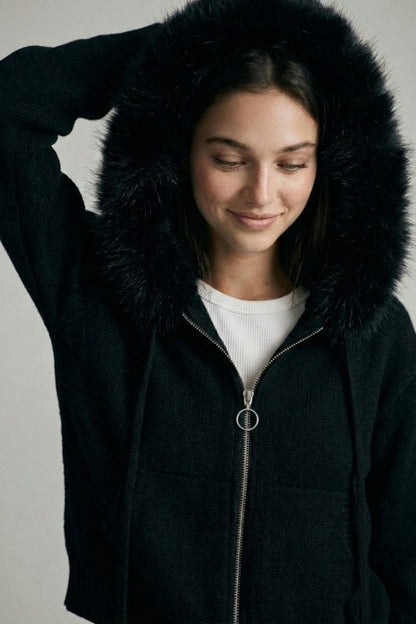 REMOVABLE FAUX FUR TRIM HOODED CARDIGAN