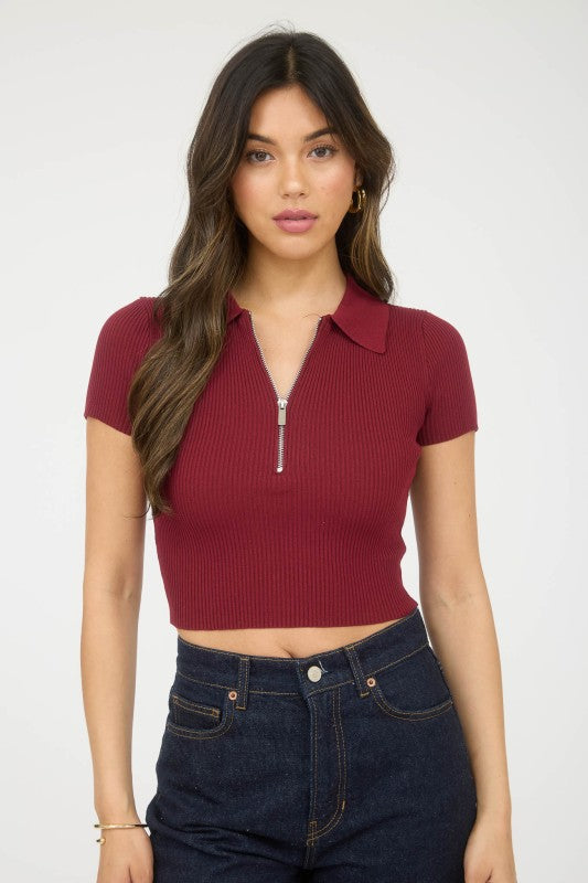 COLLARED HALF ZIPPED KNIT CROP TOP