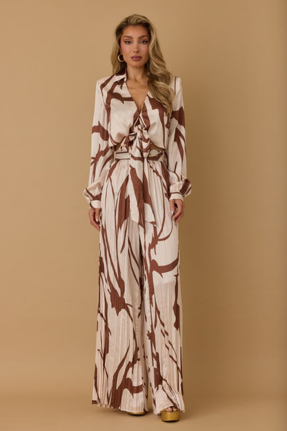 PLEATED PRINTED LONG SLEEVES TOP PANTS SET