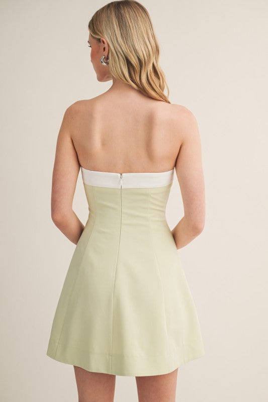 CONTRAST NECKBAND FIT&FLARE MINI DRESS