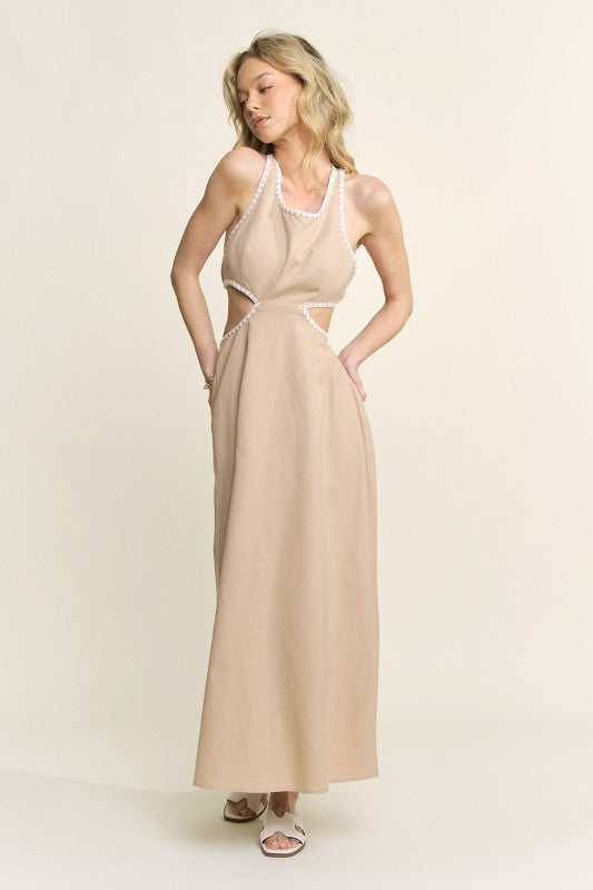CONTRAST THREAD CUT OUT DETAIL MAXI DRESS