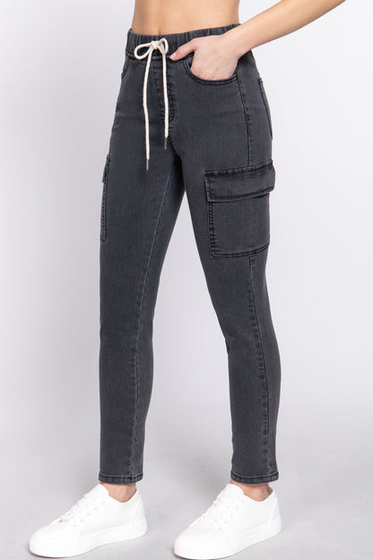 ELASTIC WAIST CARGO DENIM PANTS