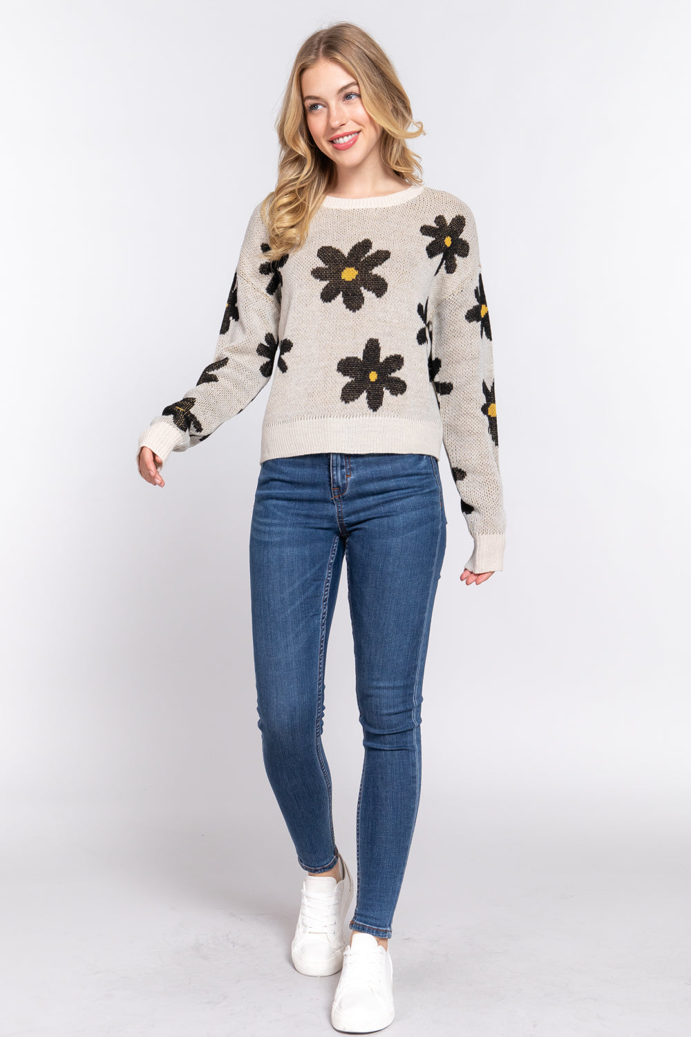 LONG SLV FLOWER PATTERN JACQUARD SWEATER