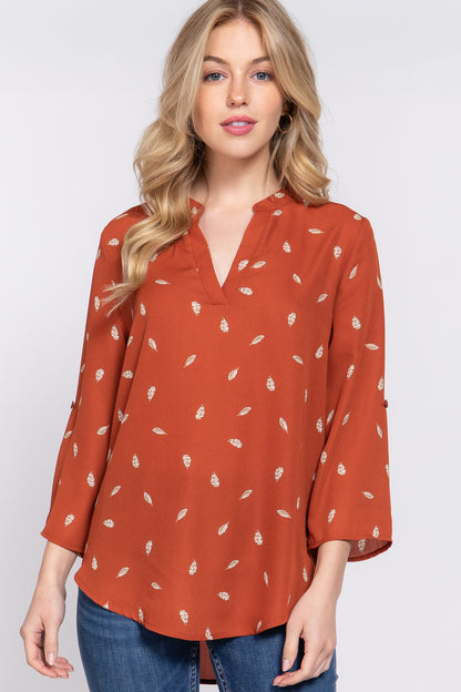 3/4 ROLL UP SLV V-NECK PRINT BLOUSE