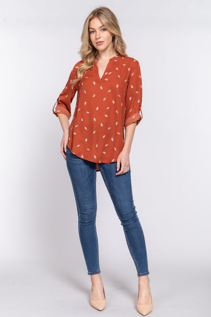 3/4 ROLL UP SLV V-NECK PRINT BLOUSE