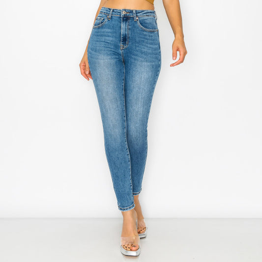 HIGH WAISTED BASIC SKINNY JEANS