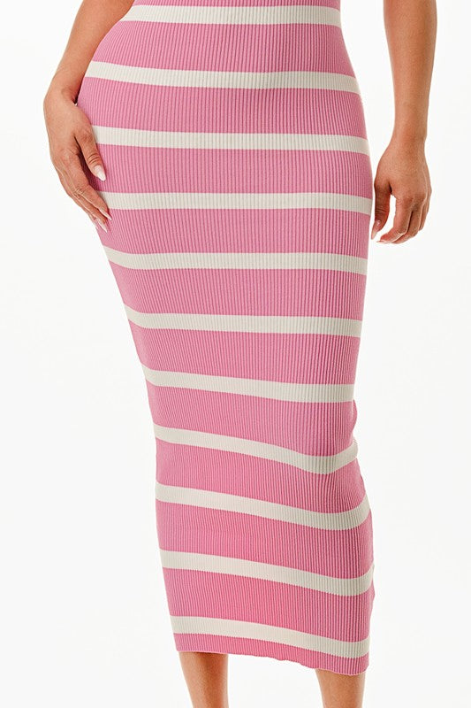 SHORT SLEEVE STRIPED MAXI DRESS