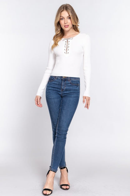 FRONT LACE UP w/JEWEL STRING SWEATER