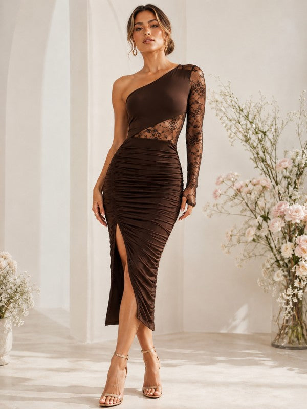 ONE SHOULDER LACE RUCHED MIDI DRESS